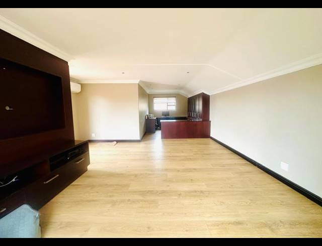 2 BEDROOM TOWNHOUSE FOR SALE IN MEYERSDAL